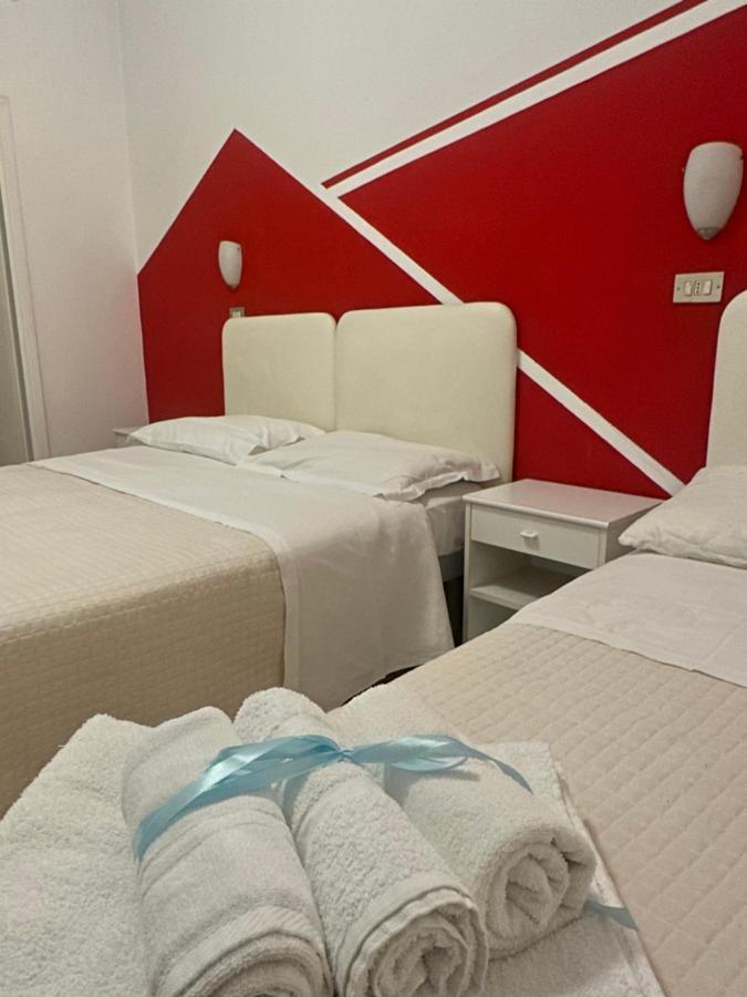 Albergo B&B Serafini 里米尼 外观 照片